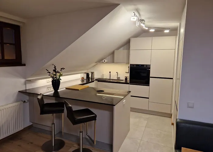 Im Schlosshof * Mondsee