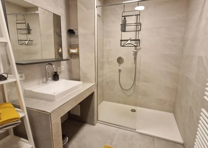 Im Schlosshof Mondsee