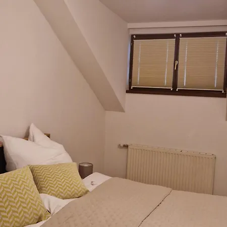 Im Schlosshof Mondsee